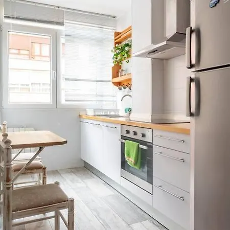 Apartamento Camilo Alonso Vega