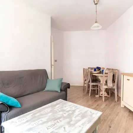 Lägenhet Apartamento Camilo Alonso Vega *