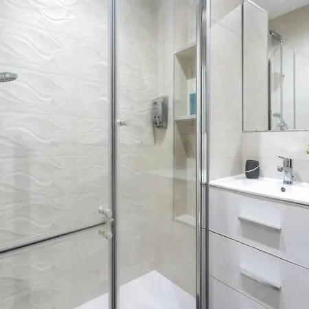 Apartamento Camilo Alonso Vega Lägenhet